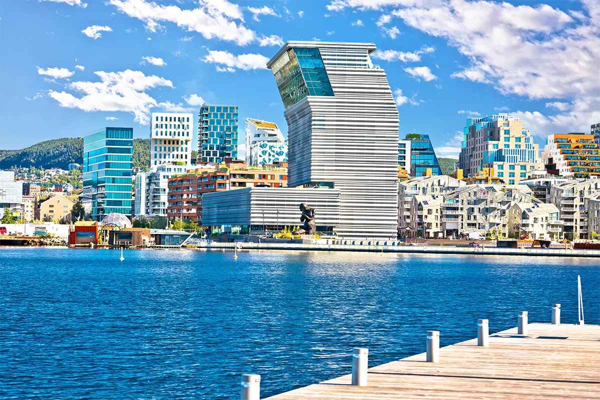Ciudades de Noruega: empleo, idioma y transporte 2026.
